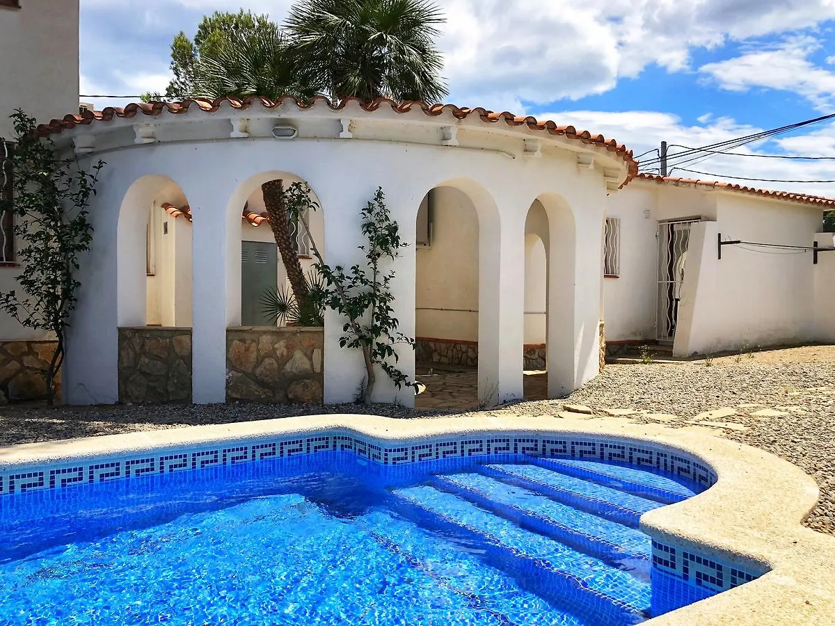 Rentalmar Villa Cristina Families Only Miami Playa 0*,  Spain